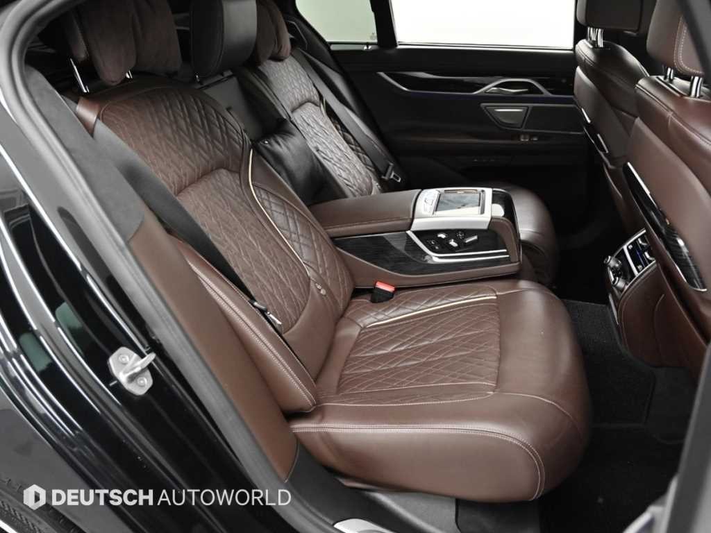 BMW 7시리즈 7시리즈 (G11) 730d xDrive M 스포츠 이미지 12