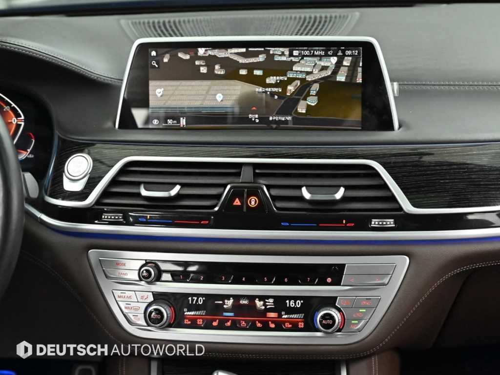 BMW 7시리즈 7시리즈 (G11) 730d xDrive M 스포츠 이미지 14