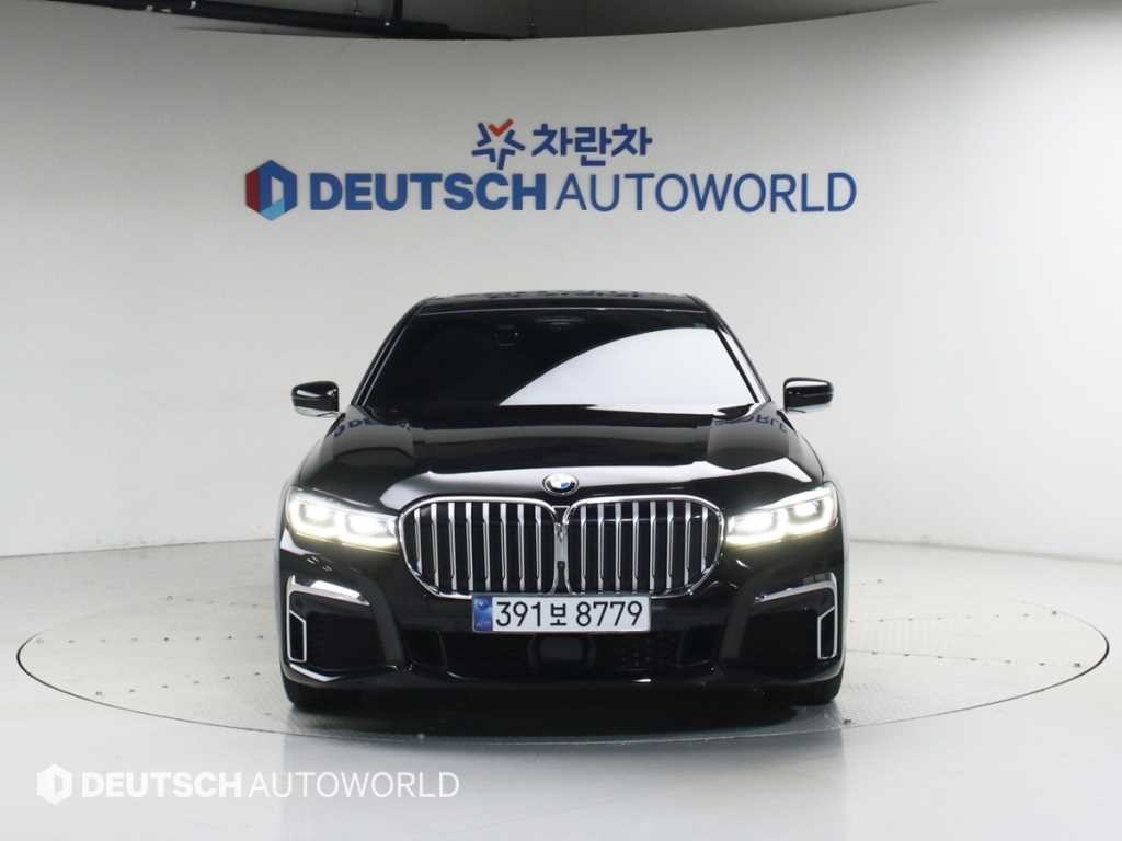 BMW 7시리즈 7시리즈 (G11) 730d xDrive M 스포츠 이미지 3