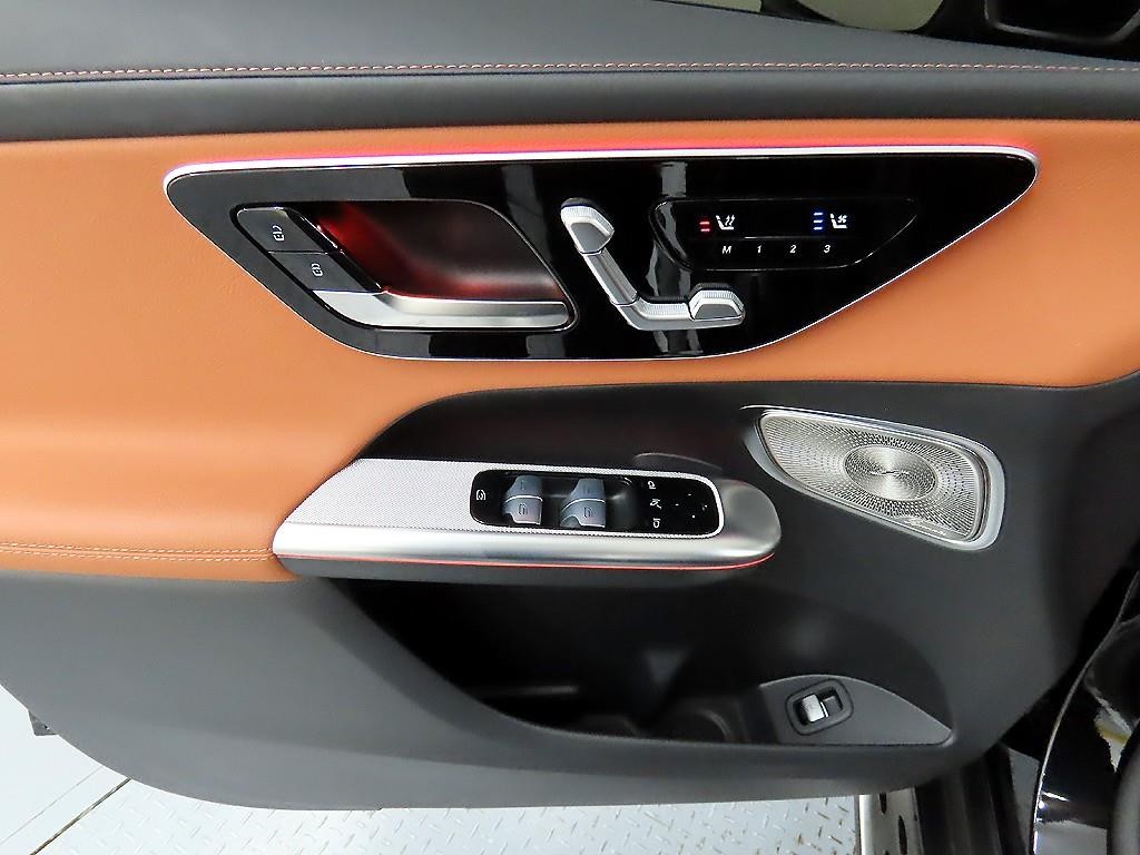 벤츠 GLC 클래스 GLC클래스 X254 GLC300 4MATIC 쿠페 이미지 11