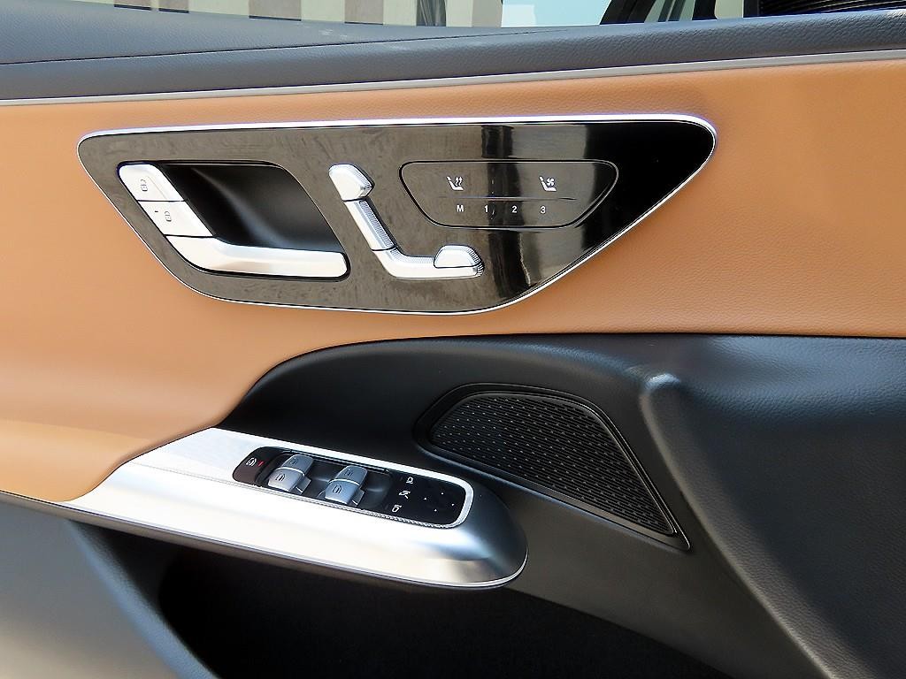 벤츠 E 클래스 E-클래스 W214 E200 아방가르드 리미티드 이미지 11