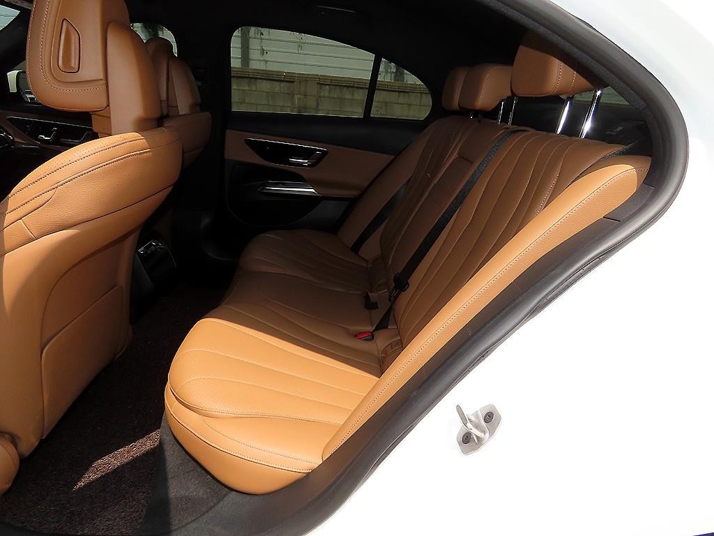 벤츠 E 클래스 E-클래스 W214 E200 아방가르드 리미티드 이미지 6
