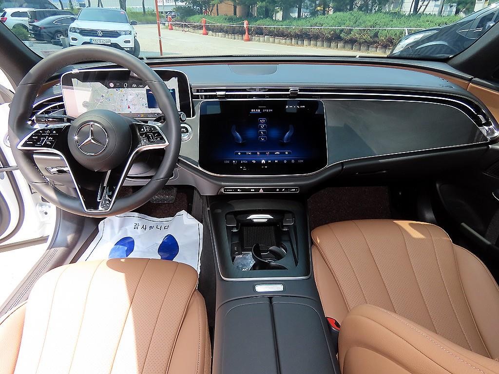 벤츠 E 클래스 E-클래스 W214 E200 아방가르드 리미티드 이미지 7