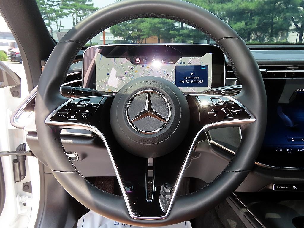 벤츠 E 클래스 E-클래스 W214 E200 아방가르드 리미티드 이미지 8