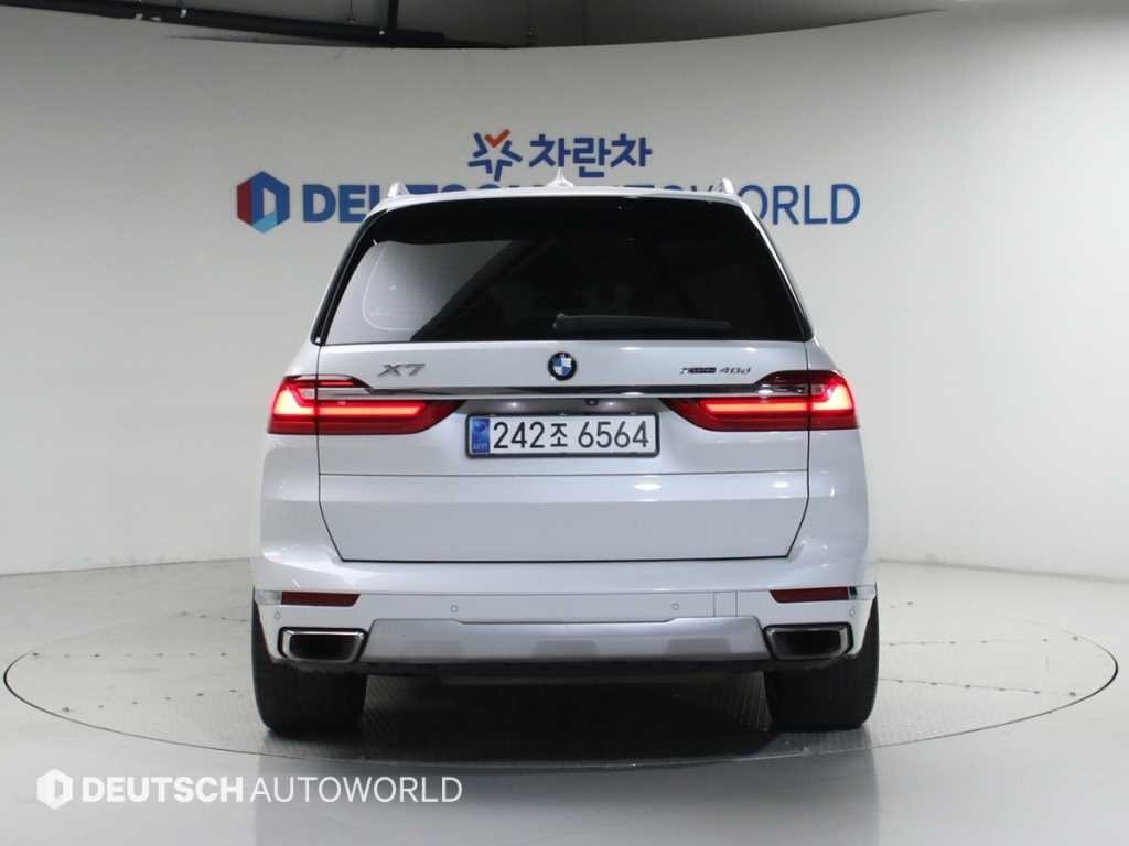 BMW X7 X7 (G07) xDrive 30d 디자인 퓨어 엑셀런스 6인승 이미지 4