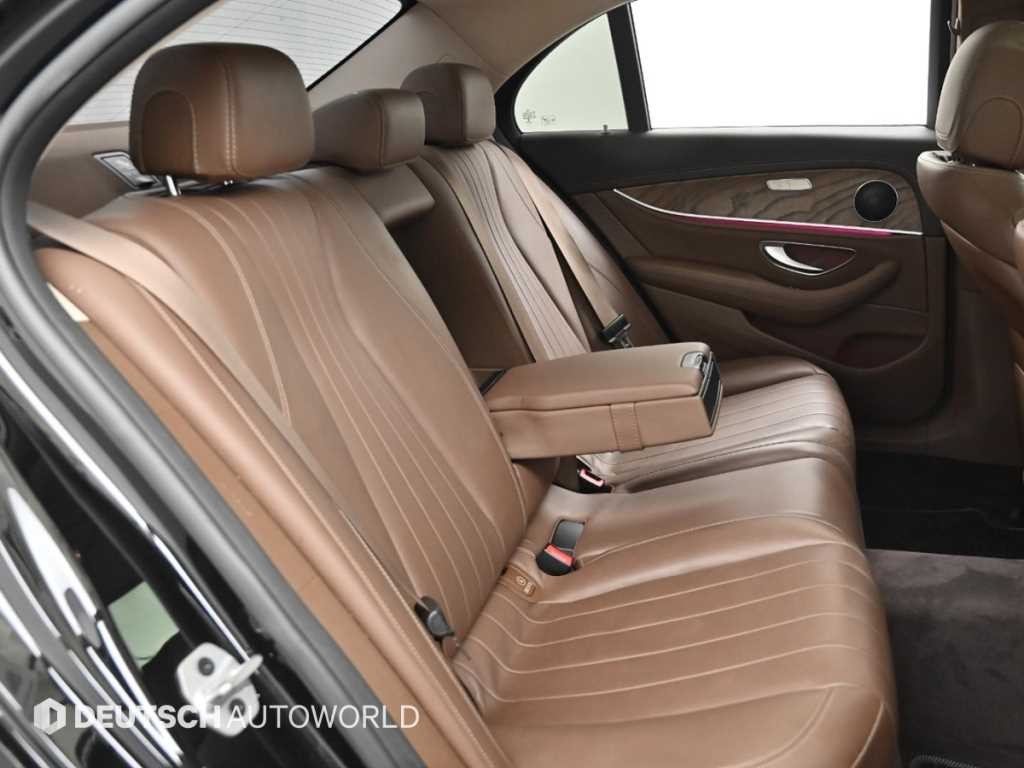 벤츠 E 클래스 E-클래스 W213 E220d 4MATIC 익스클루시브 이미지 12