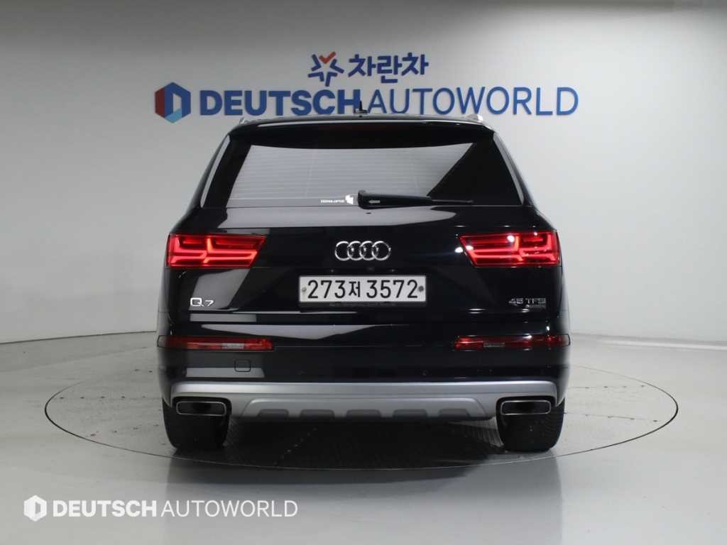 아우디 Q7 Q7 (4M) 45 TFSI 콰트로 이미지 3