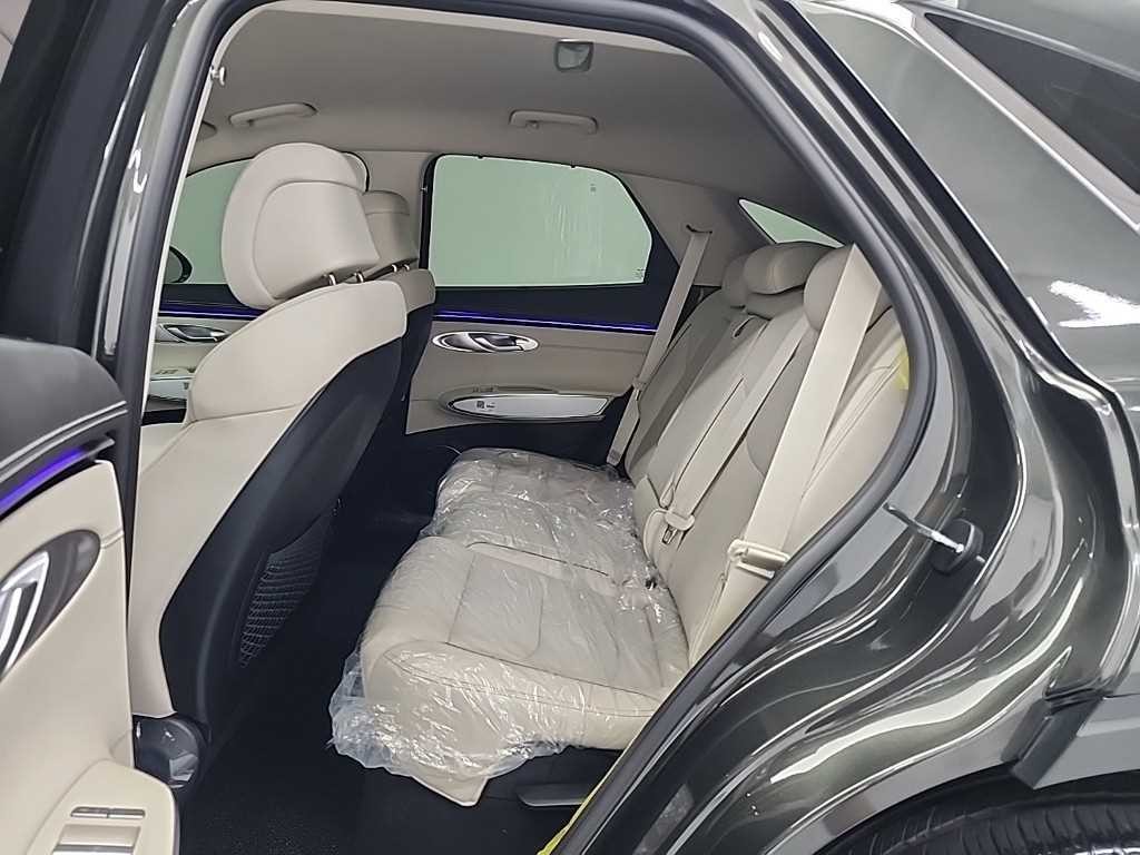 제네시스 GV70 2.5T 가솔린 AWD 기본형 이미지 12