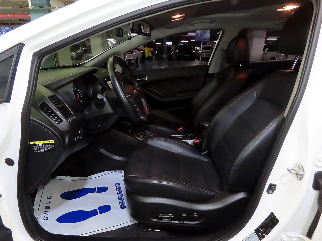 기아 K3 1.6 GDI 노블레스 이미지 6