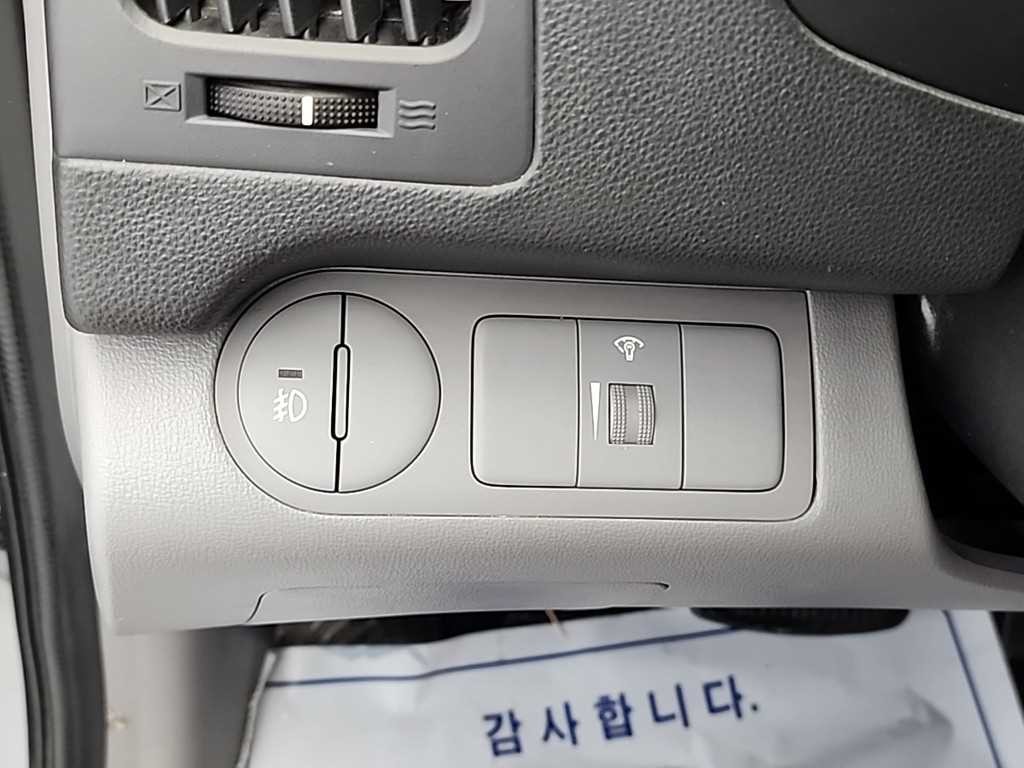 현대 스타렉스 그랜드 스타렉스 밴 5인승 CVX 프리미엄 이미지 14