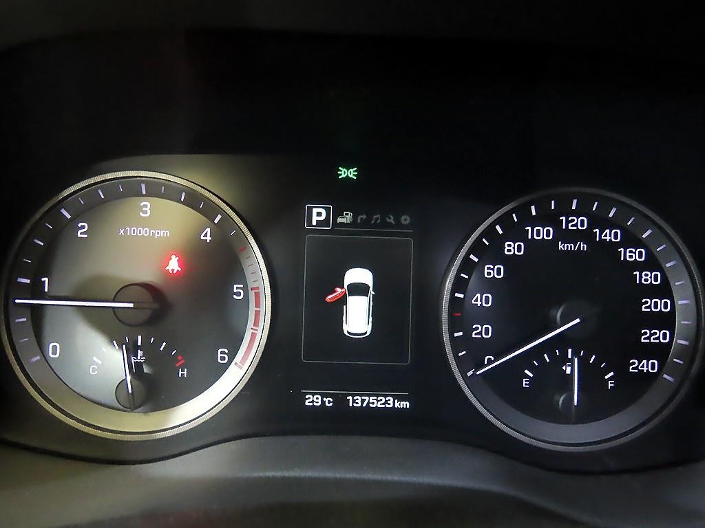 현대 투싼 올뉴투싼 디젤 1.7 2WD 모던 이미지 9