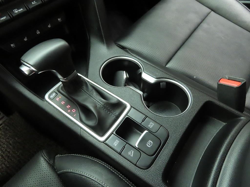 기아 스포티지 스포티지 더 볼드 1.6 디젤 2WD 트렌디 이미지 12