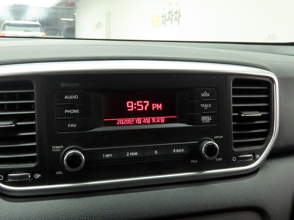 기아 스포티지 스포티지 더 볼드 1.6 디젤 2WD 트렌디 이미지 8