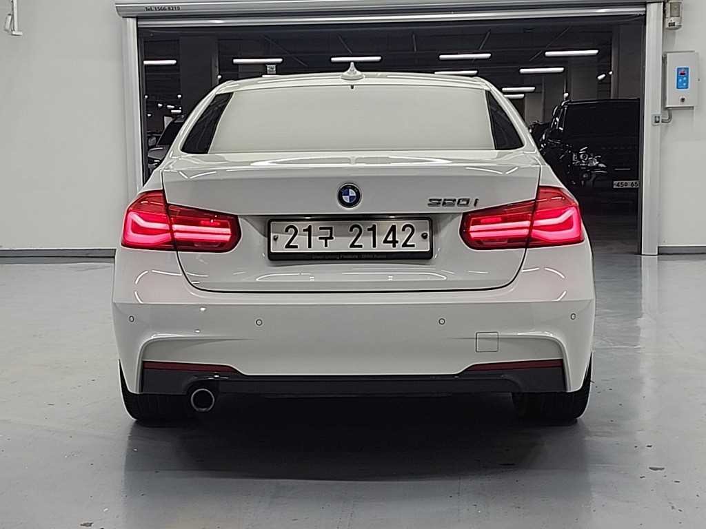 BMW 3시리즈 3시리즈 (F30) 320i M 스포츠 이미지 4