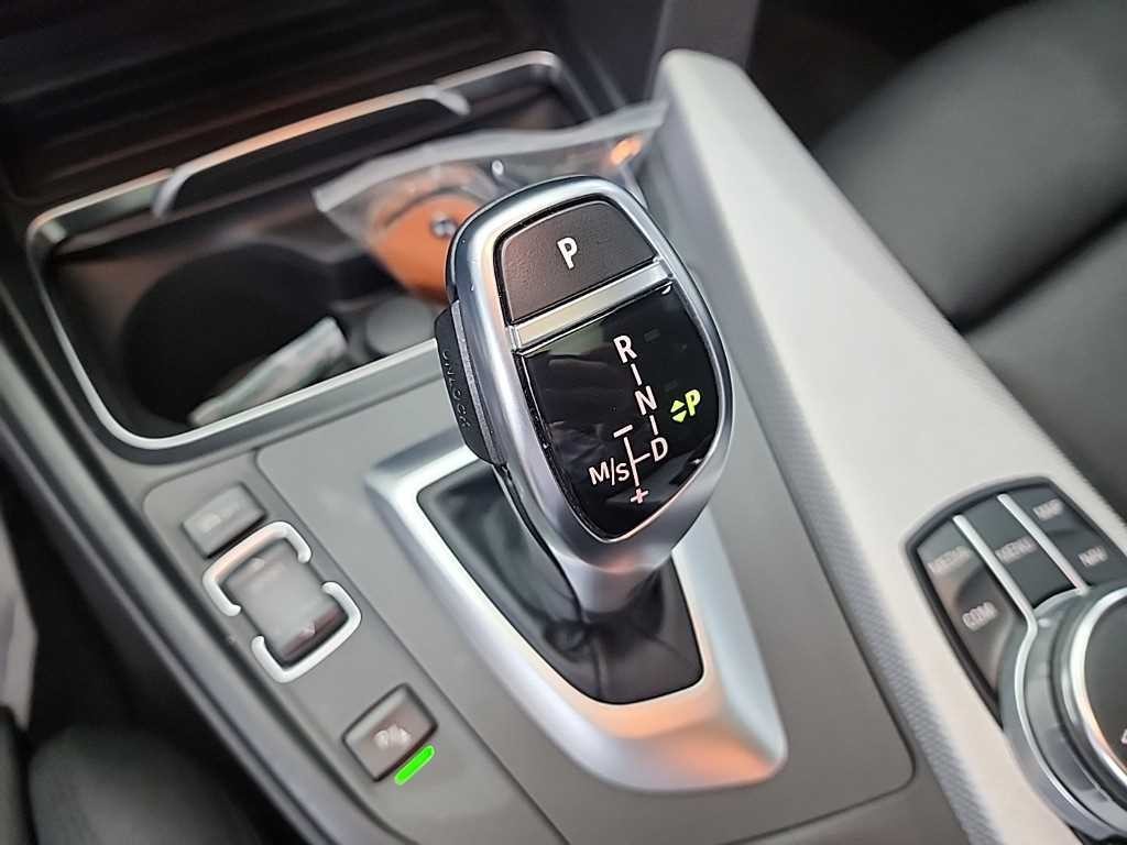 BMW 3시리즈 3시리즈 (F30) 320i M 스포츠 이미지 9
