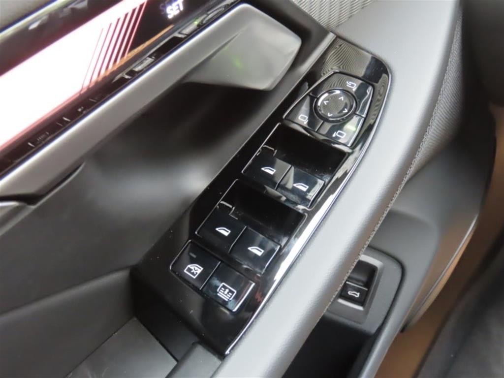 BMW 5시리즈 5시리즈 (G60) 530i xDrive M 스포츠 프로 스페셜 에디션 이미지 12