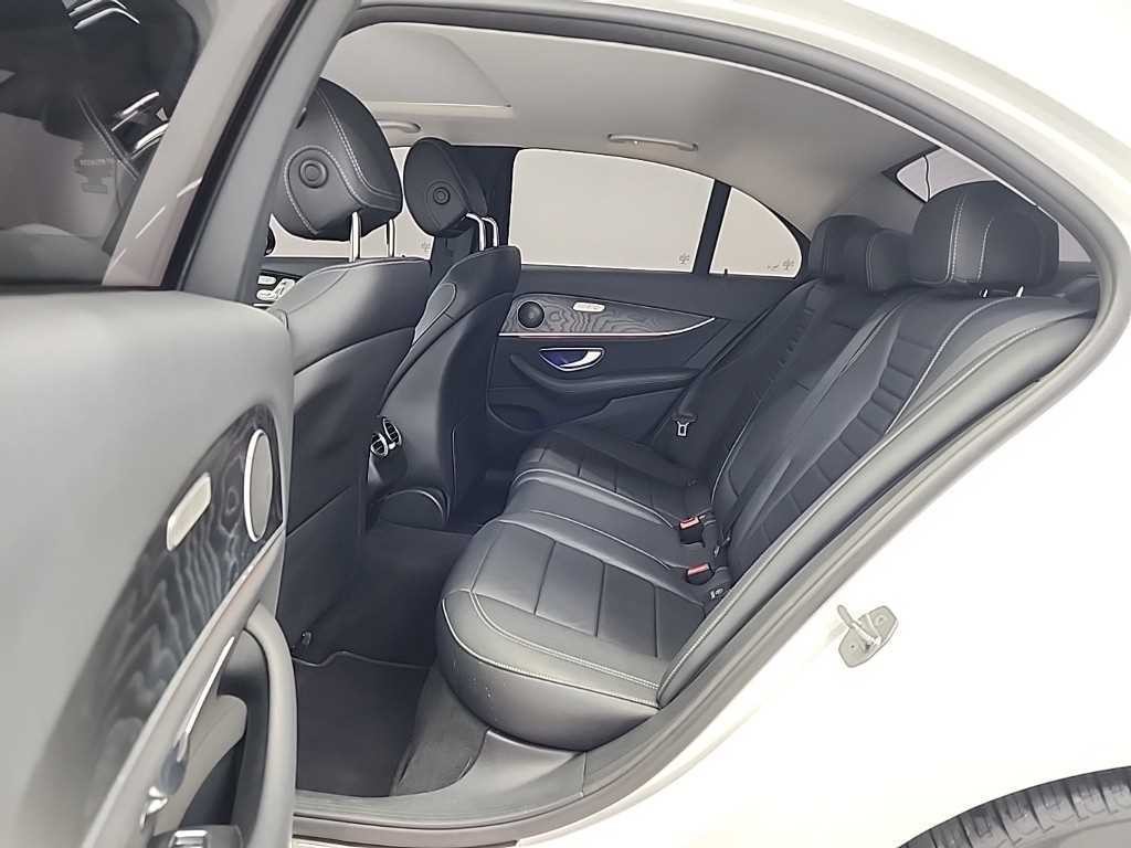 벤츠 E 클래스 E-클래스 W213 E200 아방가르드 이미지 12