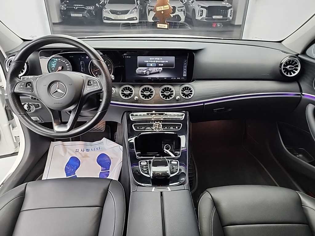 벤츠 E 클래스 E-클래스 W213 E200 아방가르드 이미지 7