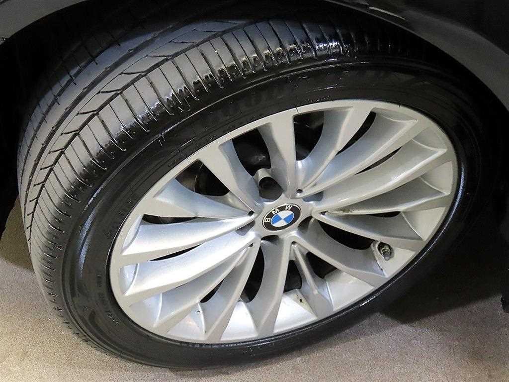 BMW 5시리즈 5시리즈 (G30) 520i 럭셔리 이미지 20