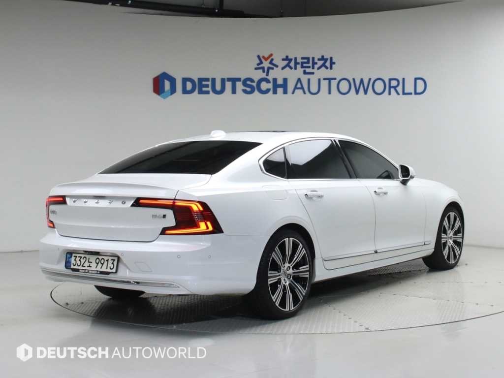 볼보 S90 B6 AWD 인스크립션 이미지 2