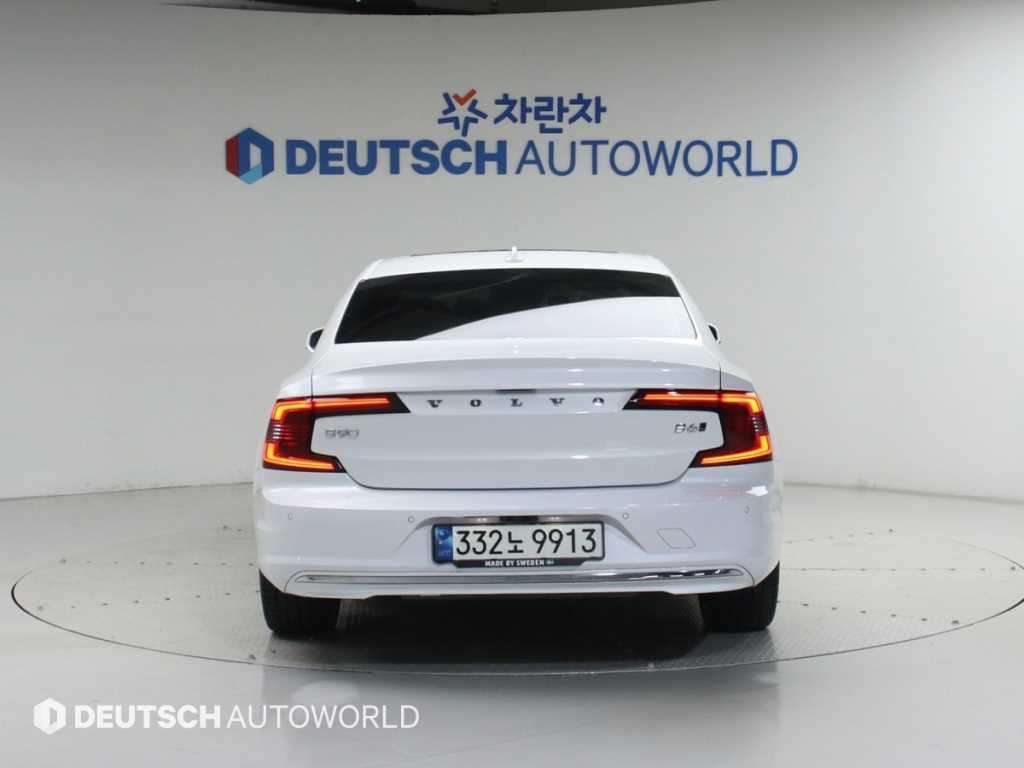 볼보 S90 B6 AWD 인스크립션 이미지 4