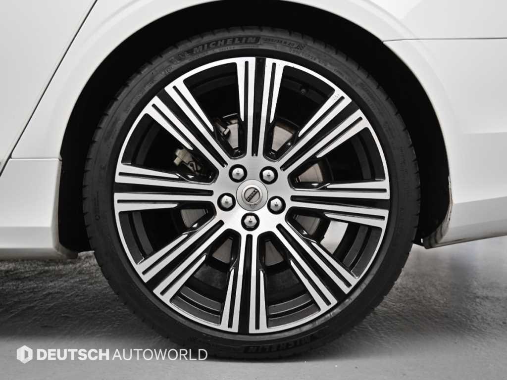 볼보 S90 B6 AWD 인스크립션 이미지 5