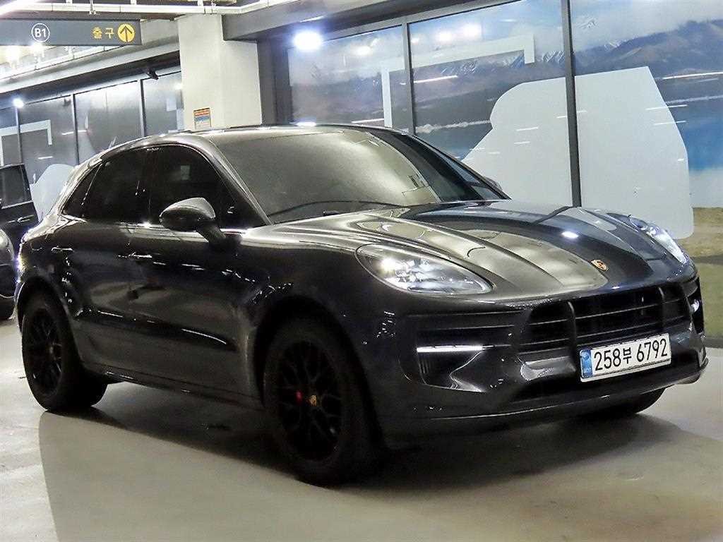 포르쉐 마칸 가솔린 2.9 GTS 이미지 1