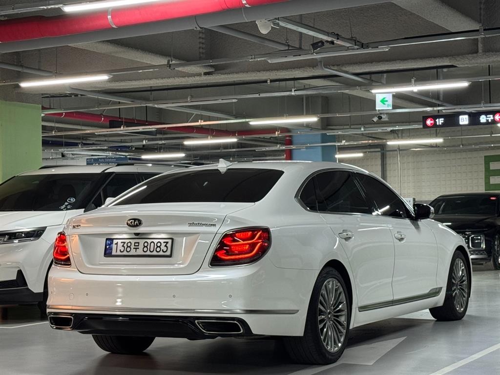 기아 K9 더 K9 3.8 GDI 2WD 플래티넘Ⅰ 이미지 3