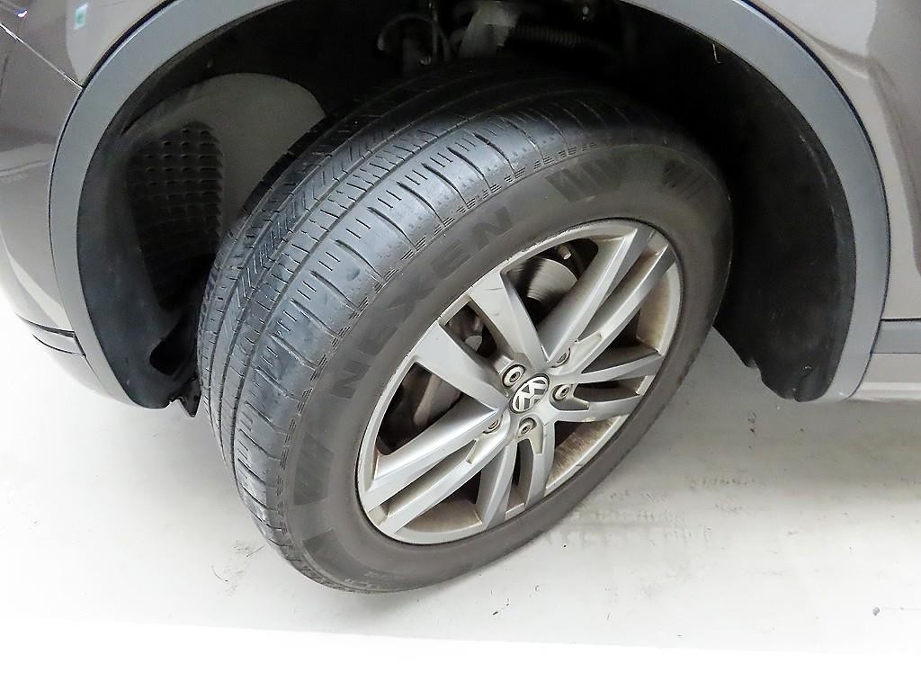 폭스바겐 투아렉 뉴 투아렉 V6 3.0 TDI 블루모션 이미지 19