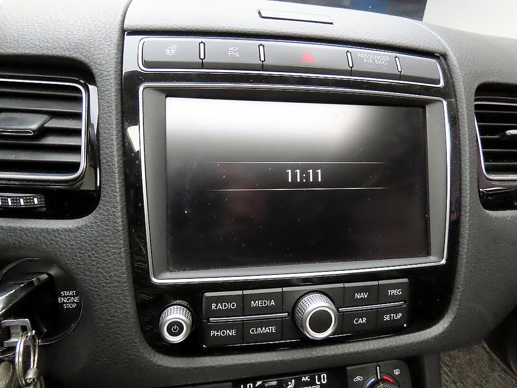 폭스바겐 투아렉 뉴 투아렉 V6 3.0 TDI 블루모션 이미지 9