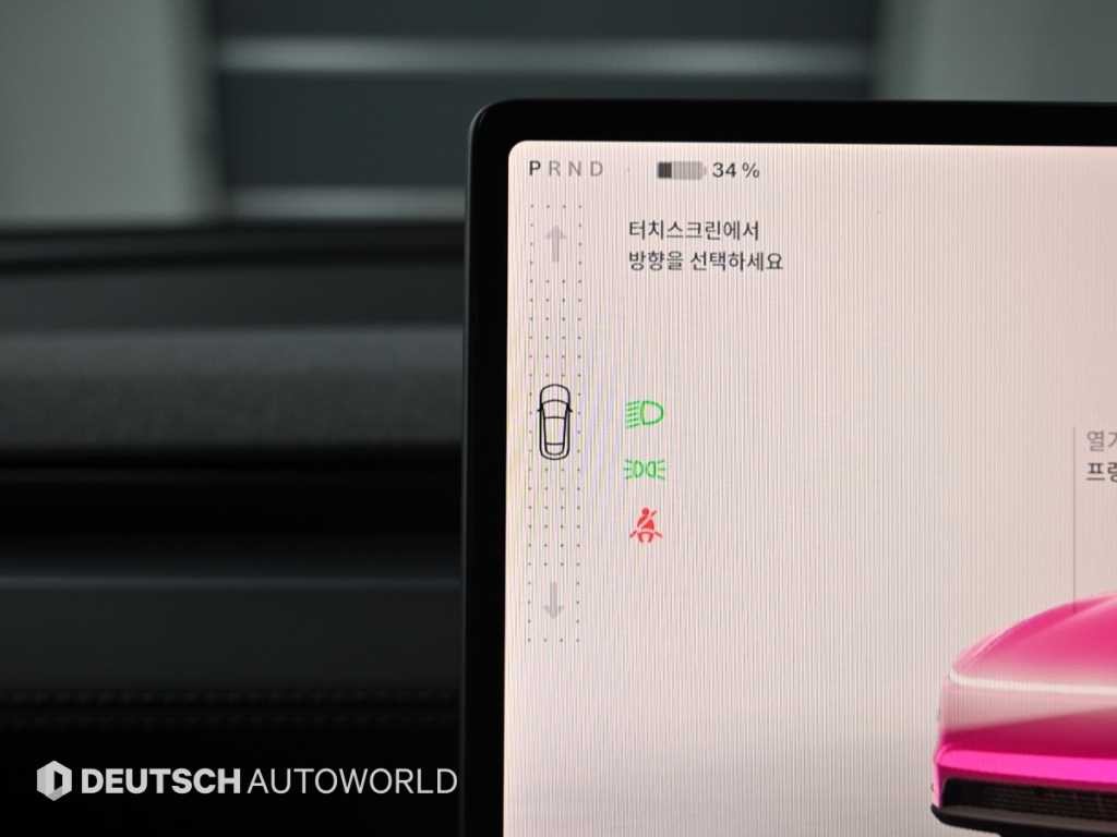 테슬라 모델 Y RWD 이미지 9