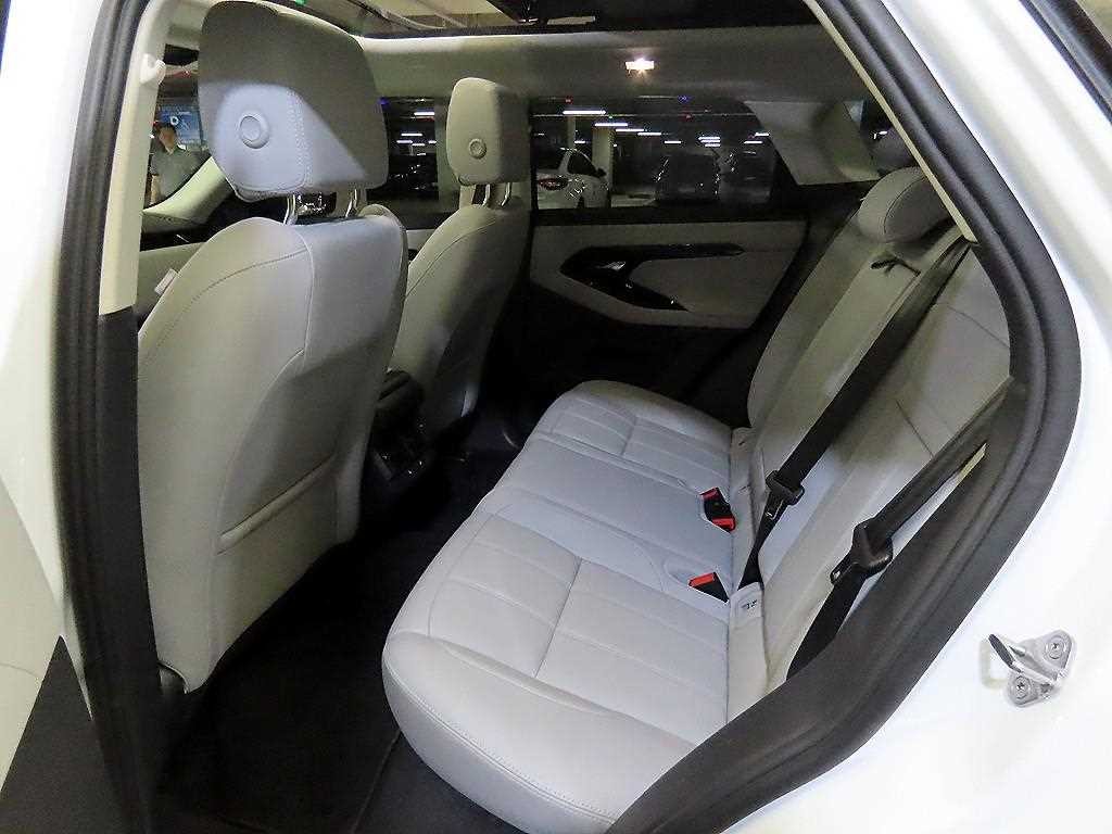 랜드로버 레인지로버 이보크 레인지로버 이보크 2세대 P250 S 이미지 15