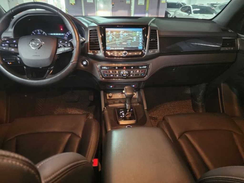KG모빌리티(쌍용) 렉스턴 더 뉴 렉스턴 스포츠 디젤 2.2 4WD 프레스티지 이미지 5