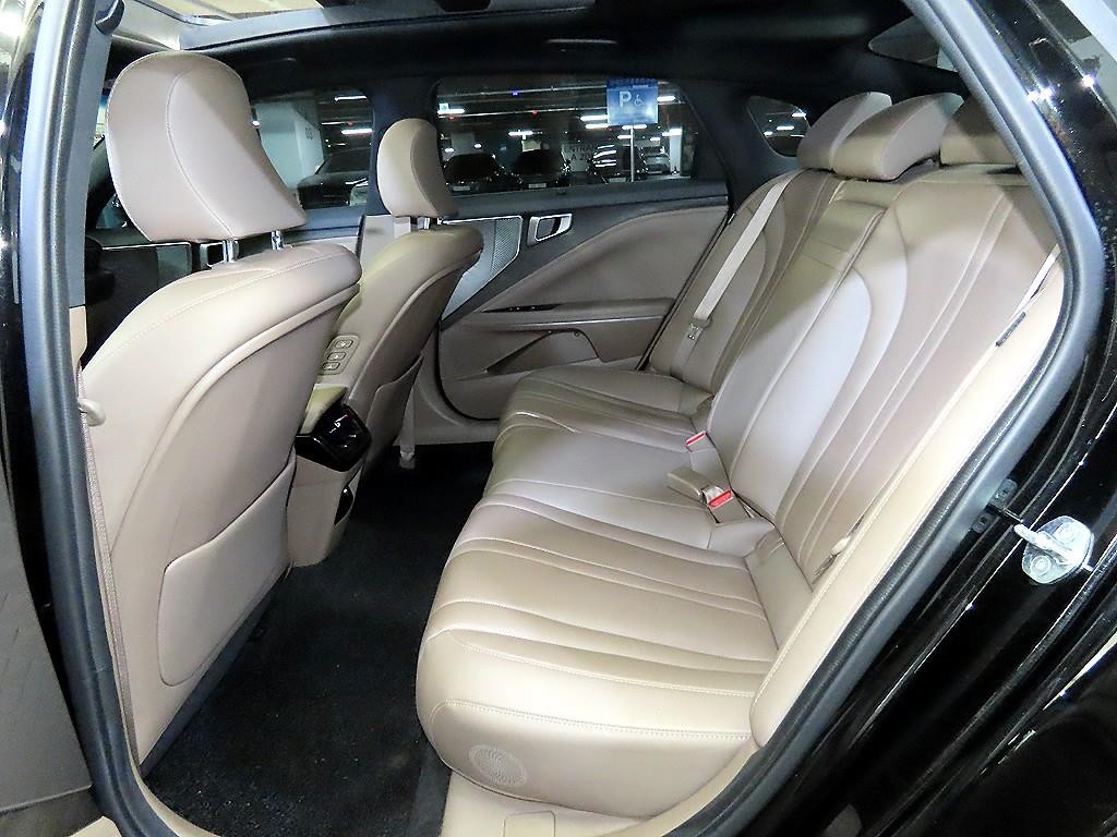 기아 K8 2.5 2WD 노블레스 이미지 7