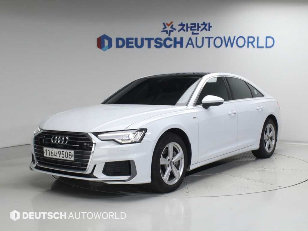 아우디 A6 A6 (C8) 45 TFSI 콰트로 이미지 1