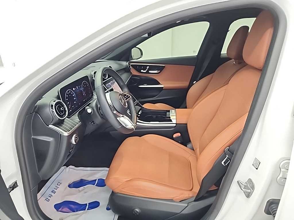 벤츠 C 클래스 C클래스 W206 C300 4MATIC 아방가르드 이미지 11