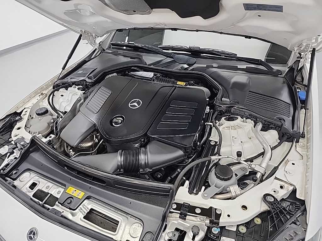 벤츠 C 클래스 C클래스 W206 C300 4MATIC 아방가르드 이미지 5