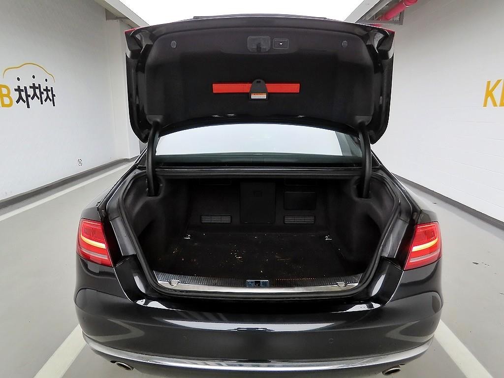 아우디 A8 뉴A8 3.0 TDI 콰트로 이미지 5