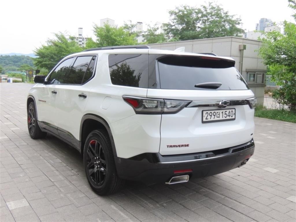 쉐보레 트래버스 3.6 AWD 프리미어 이미지 4