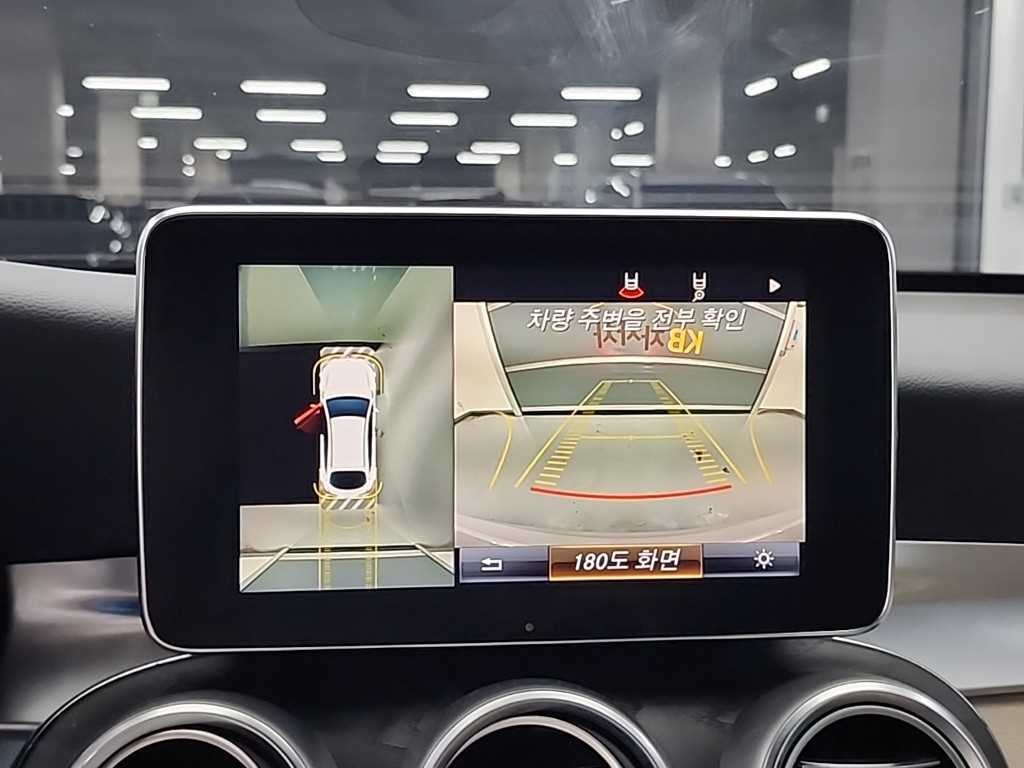 벤츠 GLC 클래스 GLC클래스 X253 GLC 300 4MATIC 쿠페 이미지 15