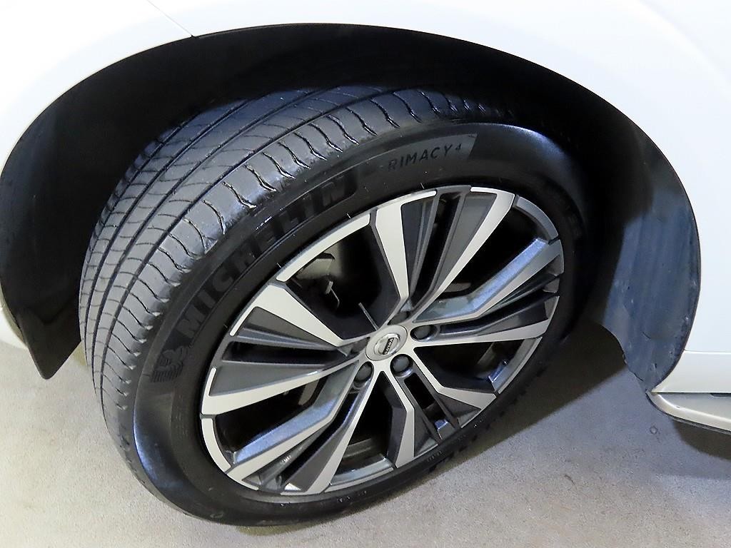 볼보 XC60 XC60(2세대) B6 AWD 인스크립션 이미지 20