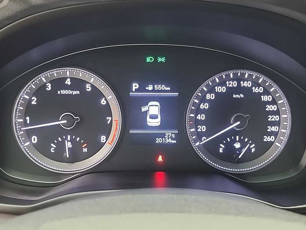 현대 그랜저 그랜저 IG 2.4 GDI 프리미엄 스페셜 이미지 6