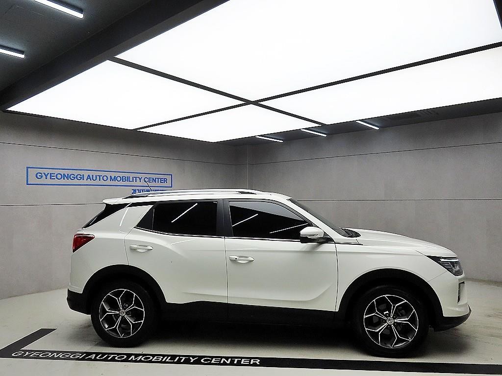 KG모빌리티(쌍용) 코란도 뷰티풀코란도 2WD 디젤 1.6 C5 플러스 이미지 2