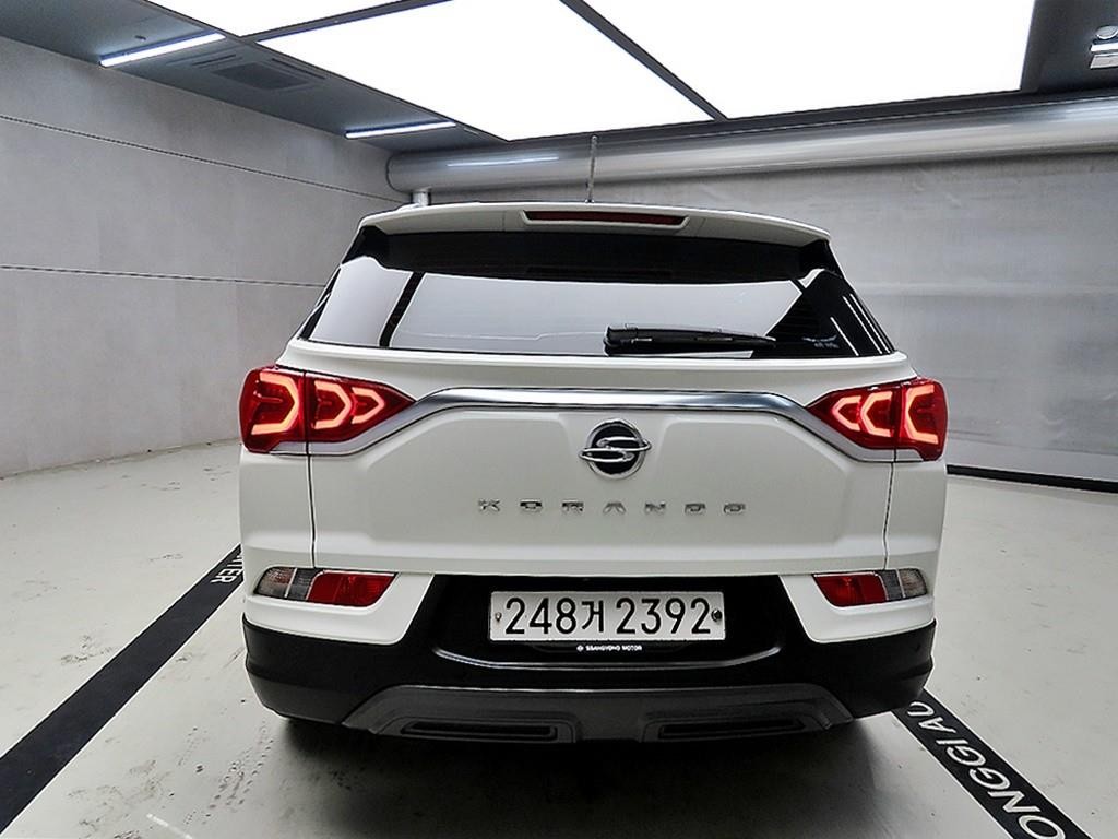 KG모빌리티(쌍용) 코란도 뷰티풀코란도 2WD 디젤 1.6 C5 플러스 이미지 3