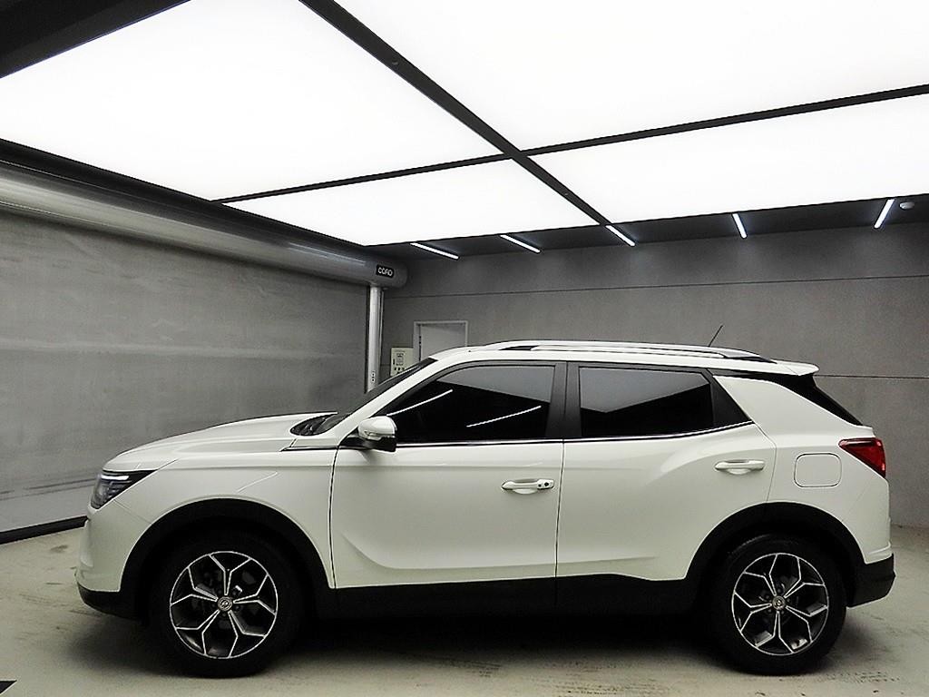 KG모빌리티(쌍용) 코란도 뷰티풀코란도 2WD 디젤 1.6 C5 플러스 이미지 4