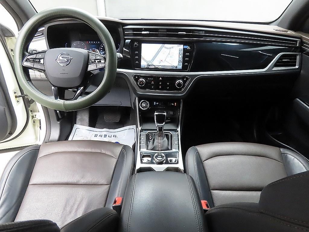 KG모빌리티(쌍용) 코란도 뷰티풀코란도 2WD 디젤 1.6 C5 플러스 이미지 7