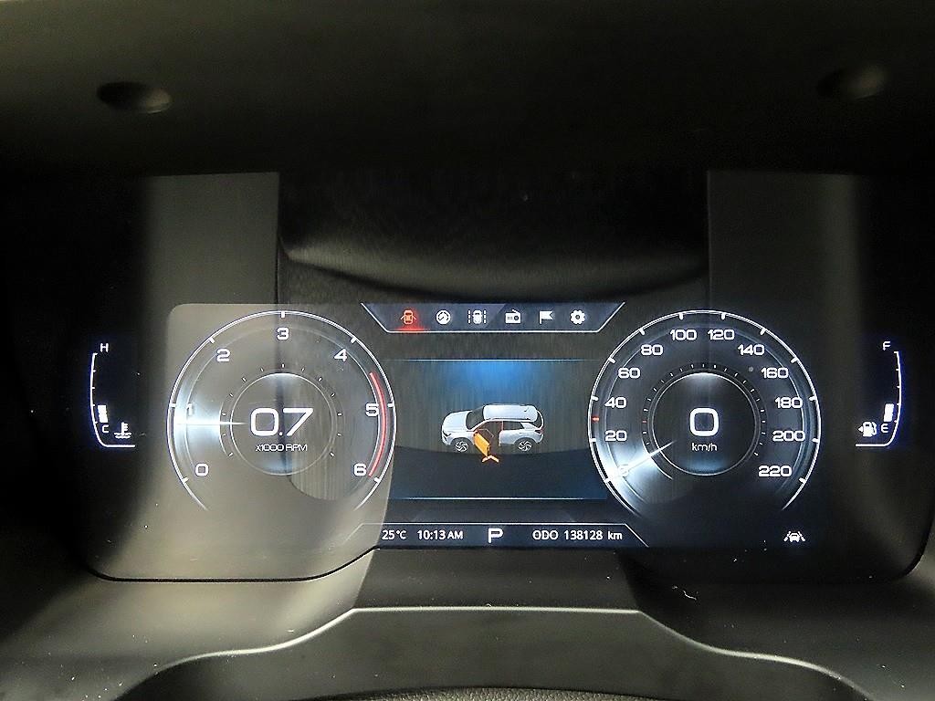 KG모빌리티(쌍용) 코란도 뷰티풀코란도 2WD 디젤 1.6 C5 플러스 이미지 8