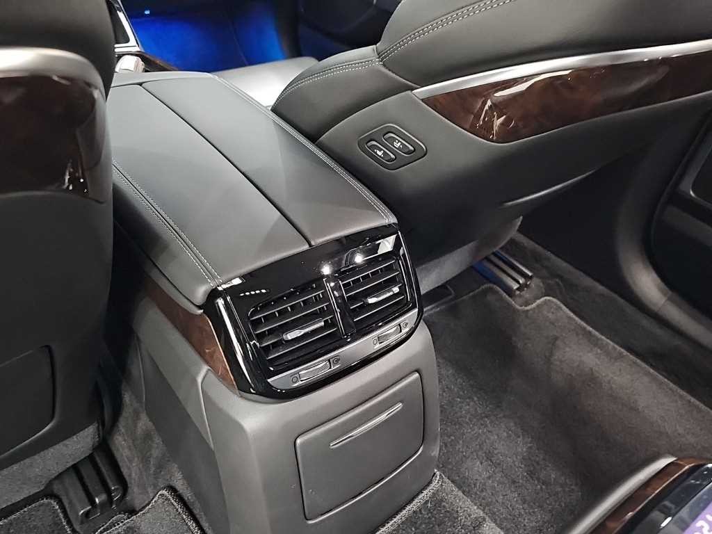 제네시스 EQ900 3.3 T-GDI AWD 럭셔리 이미지 13