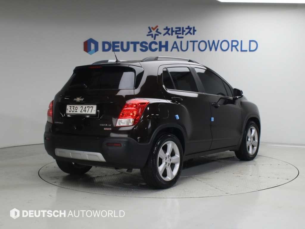 쉐보레 트랙스 1.4 LT 래더패키지 이미지 2