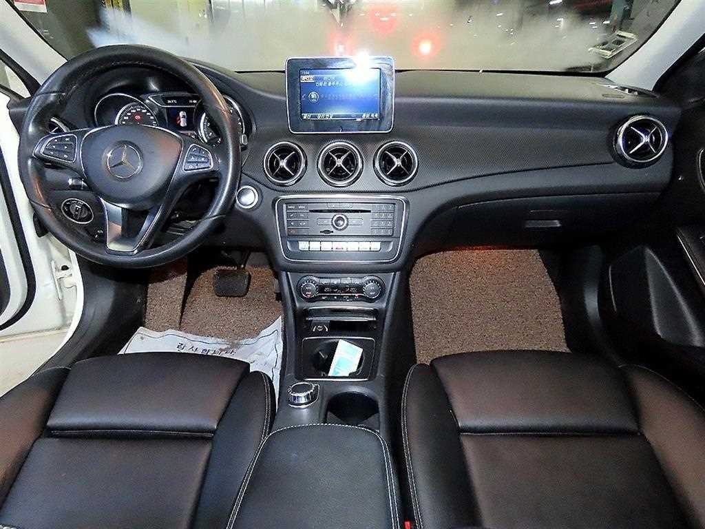 벤츠 GLA 클래스 GLA클래스 X156 GLA220 이미지 10